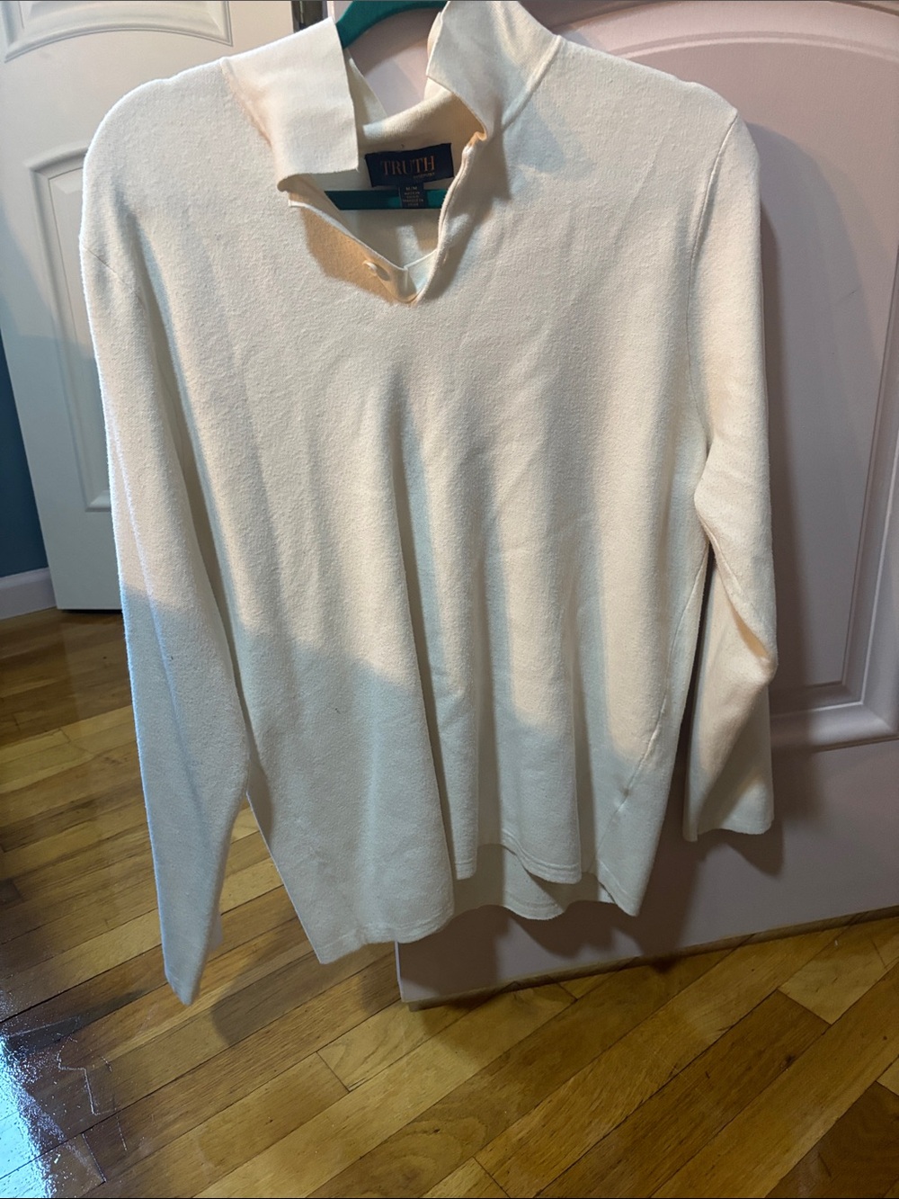 TRUTH Cream Knit Top with V-Neck Trim